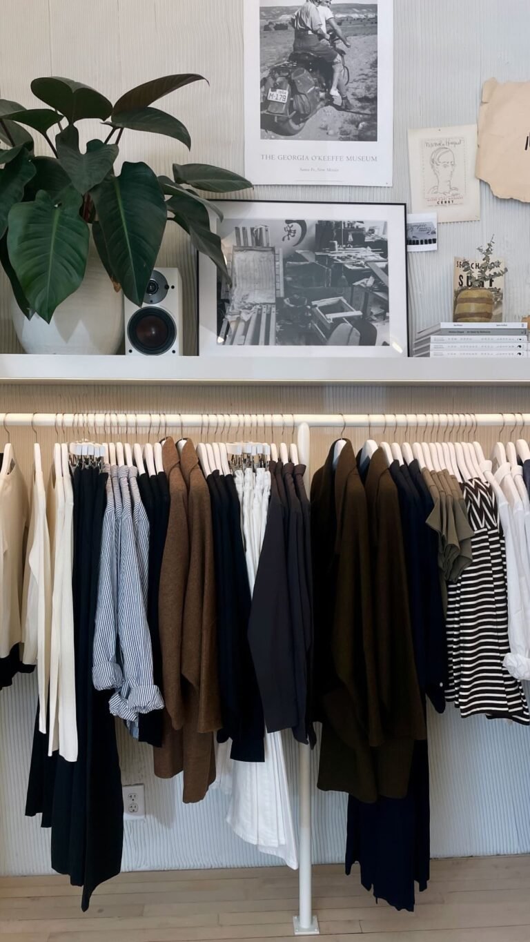 Deadly Mistakes Killing Your Minimalist Wardrobe Dreams