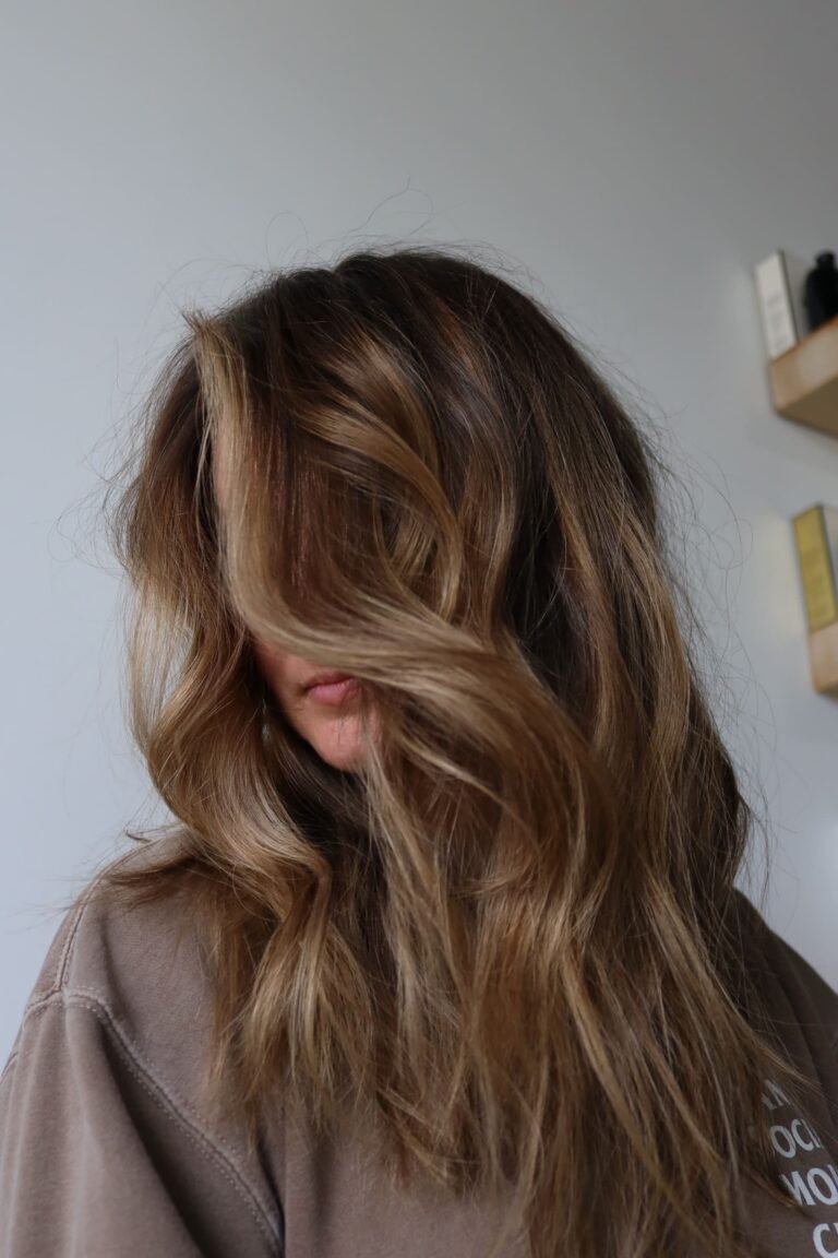 10 Low-Maintenance Layered Cuts for Effortless, Air-Dried Texture